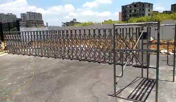 青島市北區南寧路電動伸縮門上門定制安裝